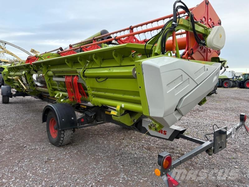 CLAAS LEXION 7700 Mähdrescher