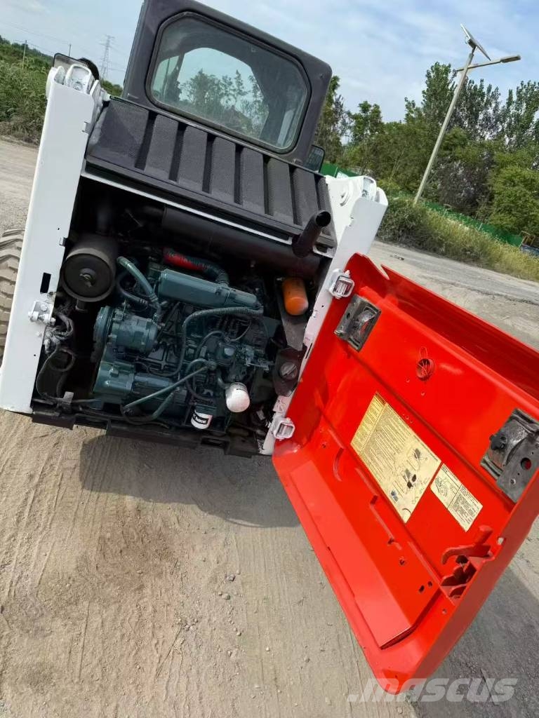 Bobcat S 130 Lietoti riteņu kompaktiekrāvēji