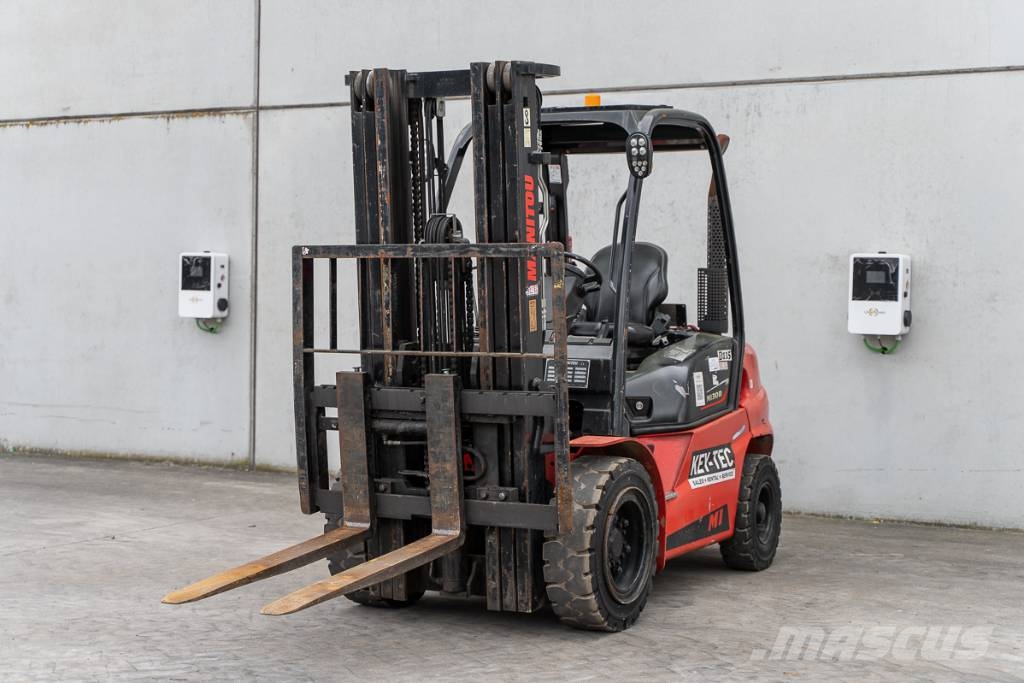 Manitou MI 30 D Dyzeliniai krautuvai