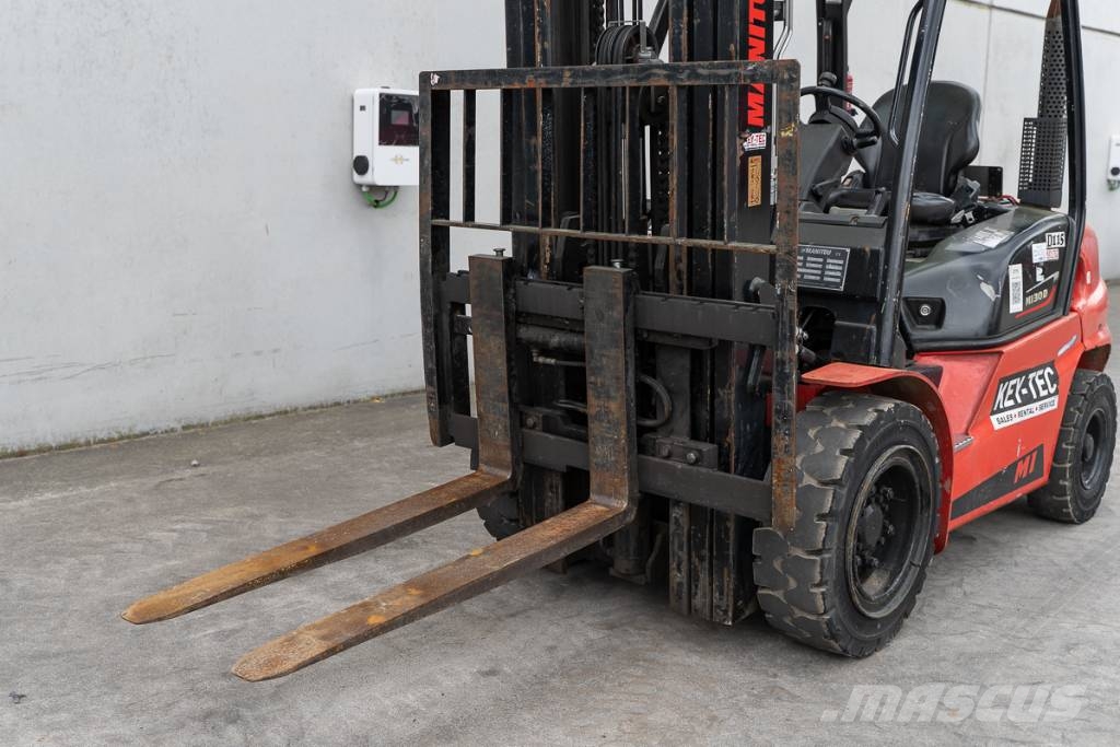 Manitou MI 30 D Dyzeliniai krautuvai