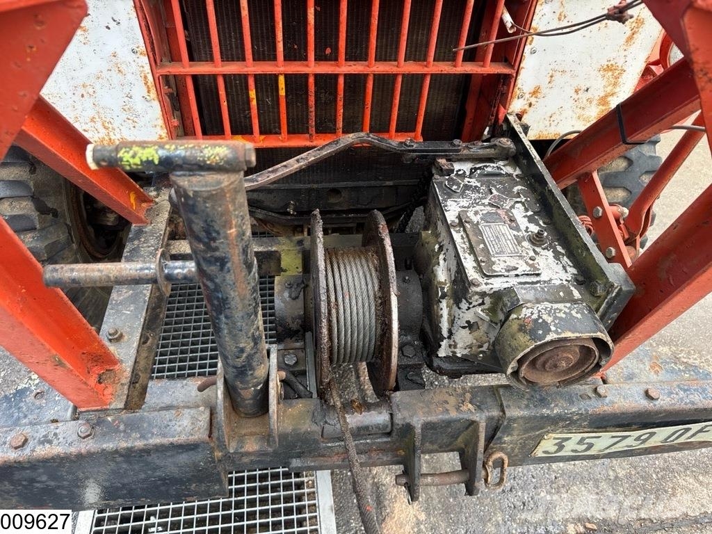 Dodge WC 63 M 6x6 Mobiilinosturit