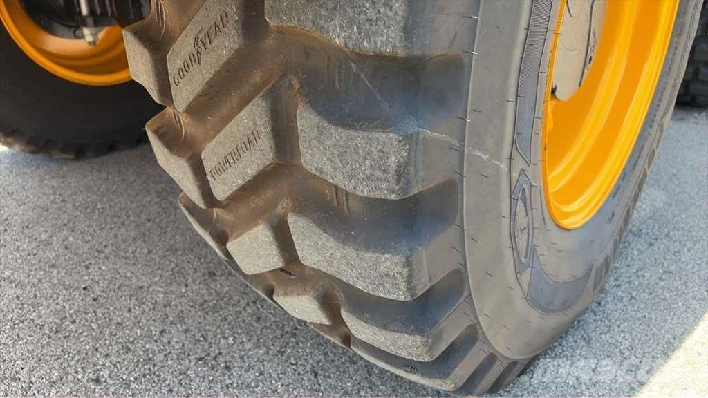 JCB 409SV JCB wheel loader 409 SV Naudoti ratiniai krautuvai