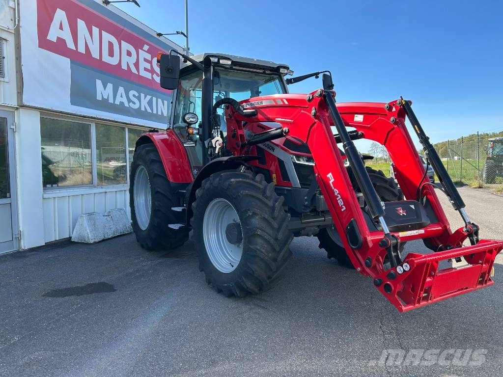 Massey Ferguson MF 5S.145 Dyna-6 EFFICIENT Traktorit
