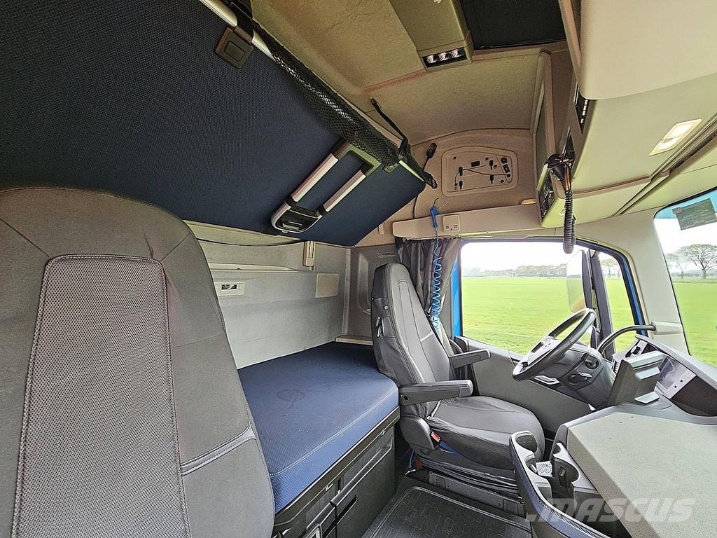 Volvo FH 460 曳引機組件