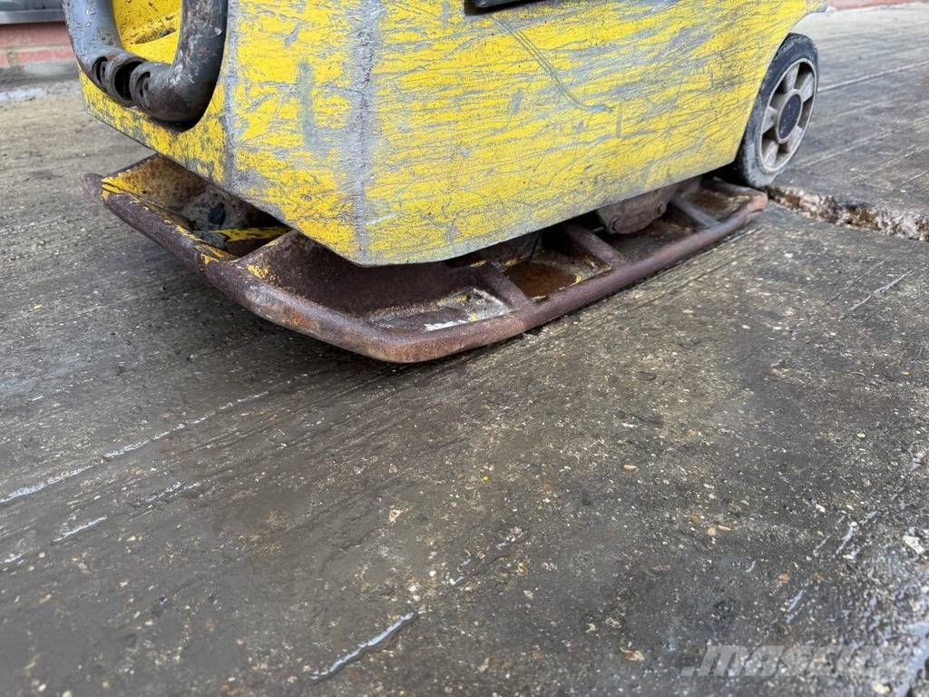 Wacker Neuson DPU 2540H Plate Compactor Vibrátorok