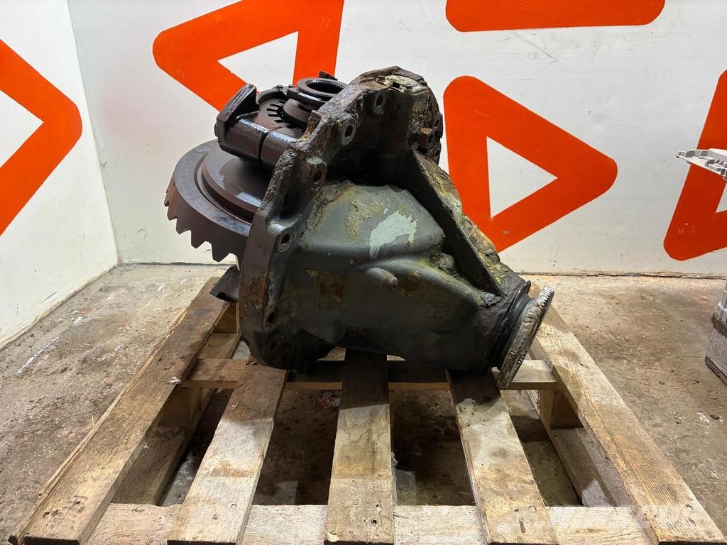 Volvo RSS1360 Ratio 3,67 Άξονες