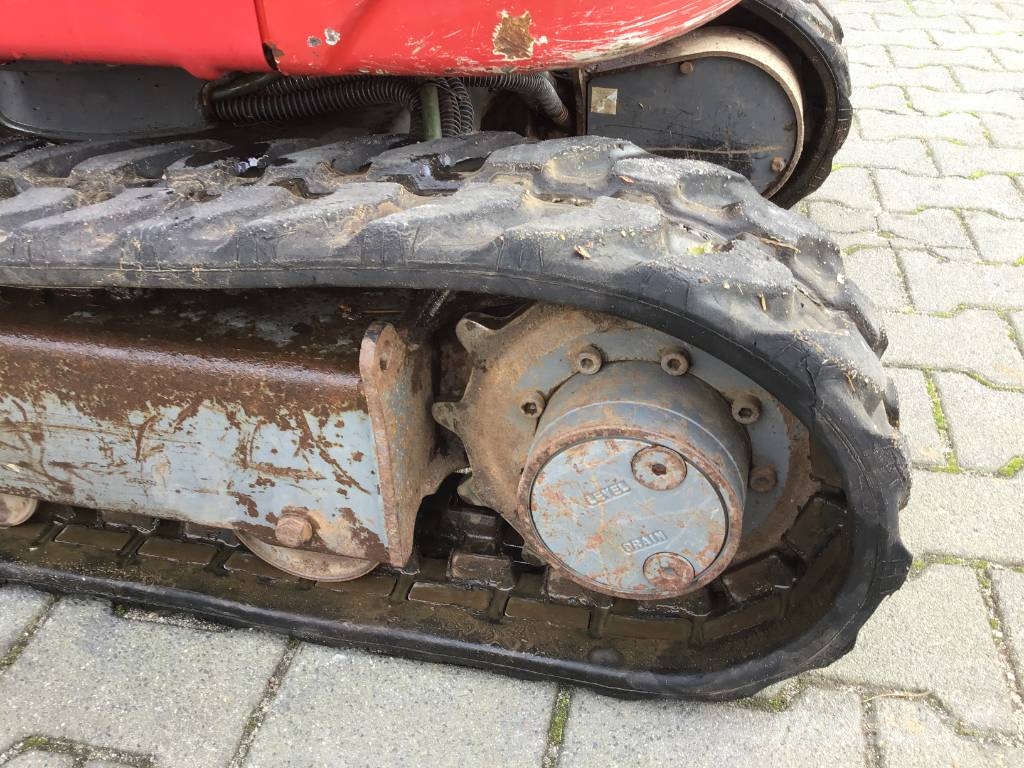 Takeuchi TB 210 Miniekskavaatorid < 7 t