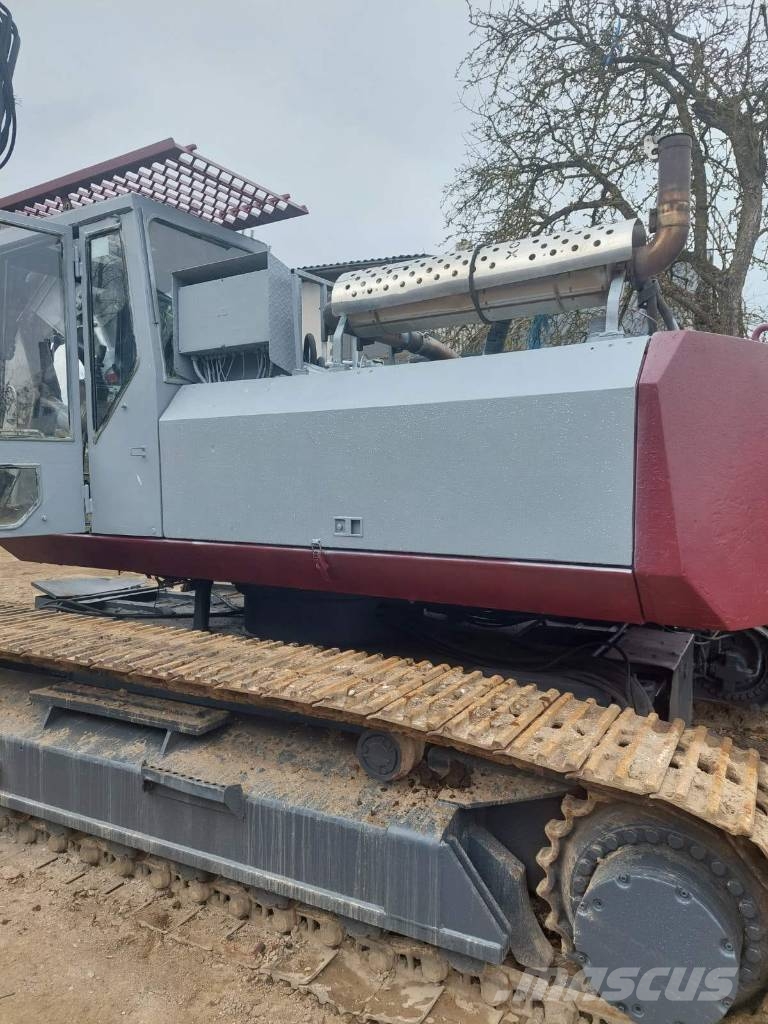Sennebogen ZR 28 T Teške bušilice