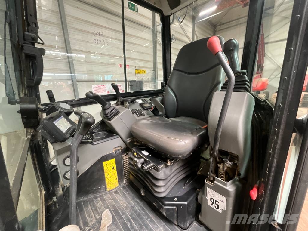 Bobcat E 50z Mini kotrók < 7t