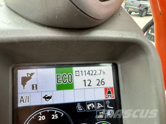 Hitachi ZX 140 W-5 Gravemaskiner på hjul