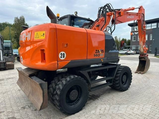 Hitachi ZX 140 W-5 Gravemaskiner på hjul