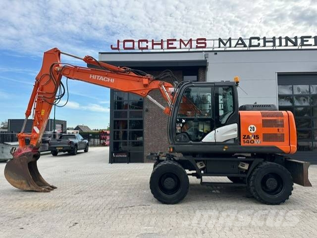 Hitachi ZX 140 W-5 Gravemaskiner på hjul
