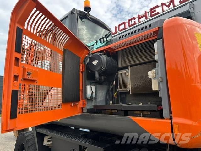 Hitachi ZX 140 W-5 Gravemaskiner på hjul