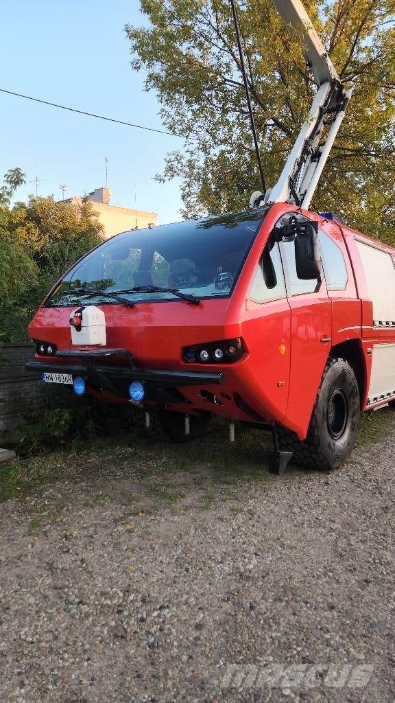 E-one Titan 6x6 소방차