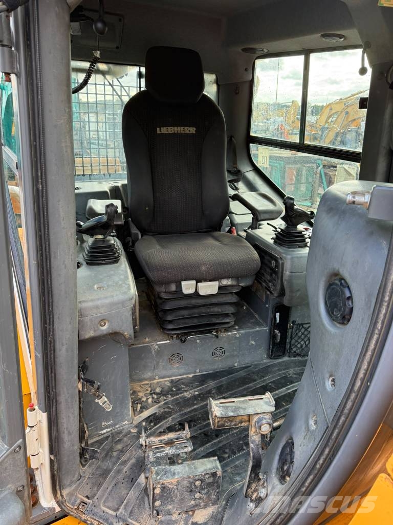 Liebherr Liebherr PR 746 LGP//BJ. 2019 /6950H/Ripper Ventil Buldožerji goseničarji