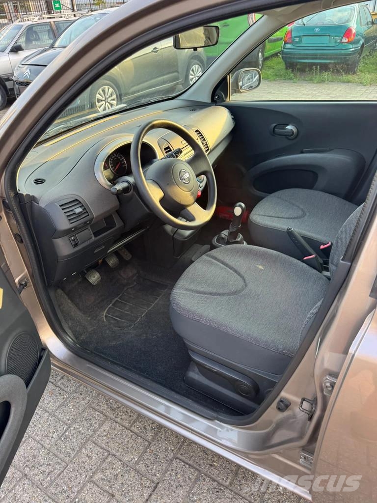 Nissan Micra **AIRCO-74000km-5DOORS** Cars