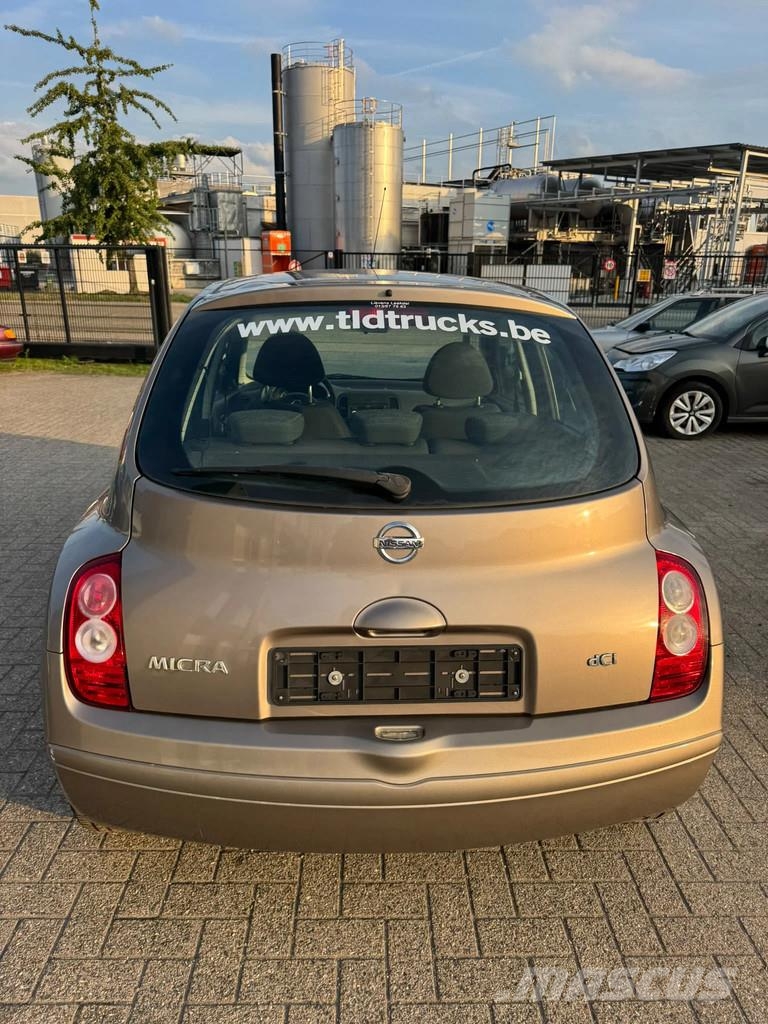 Nissan Micra **AIRCO-74000km-5DOORS** Cars