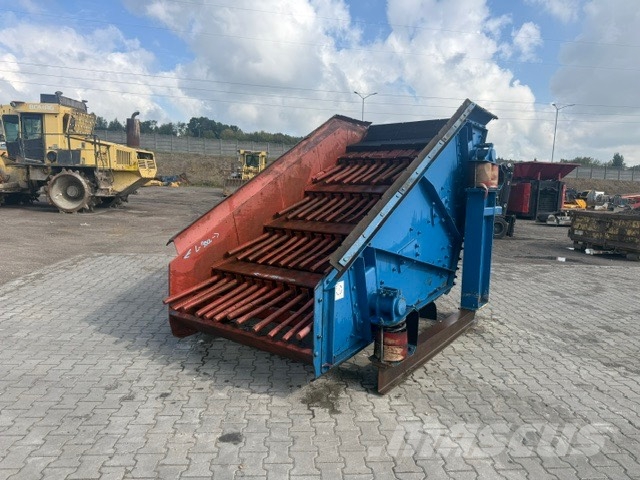 SBM Finger screener SBM VAR15/32 Crushers