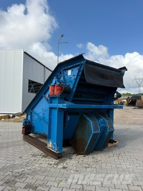 SBM Finger screener SBM VAR15/32 Crushers