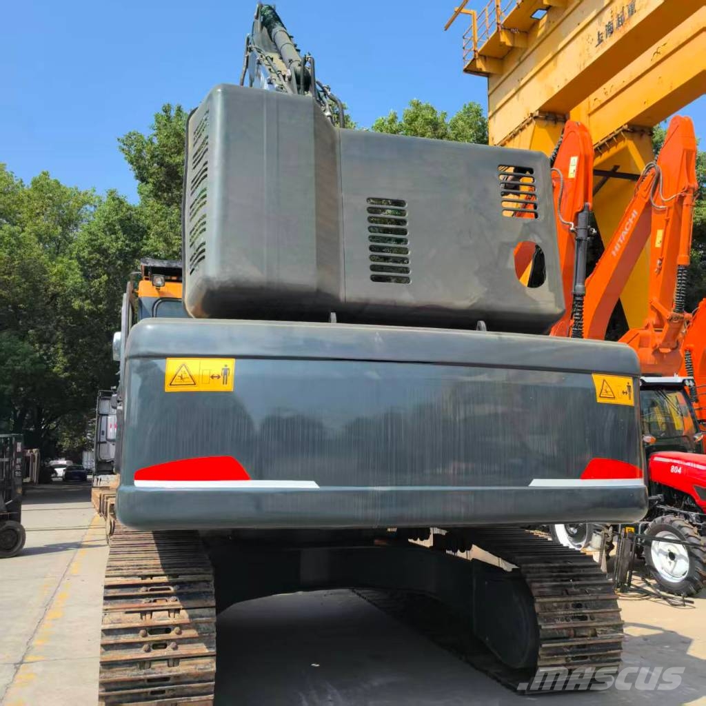 Hyundai Robex 305 LC-9 T Raupenbagger