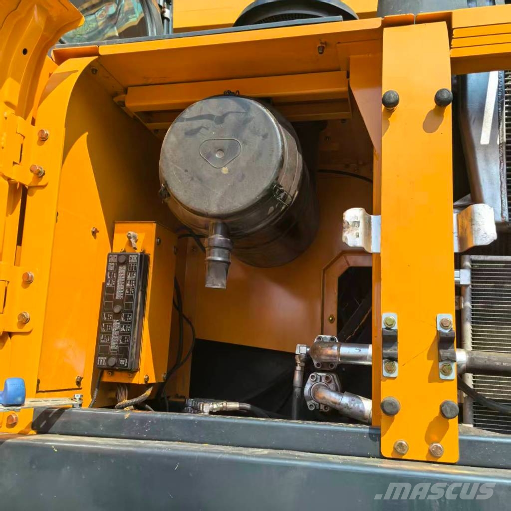 Hyundai Robex 305 LC-9 T Raupenbagger