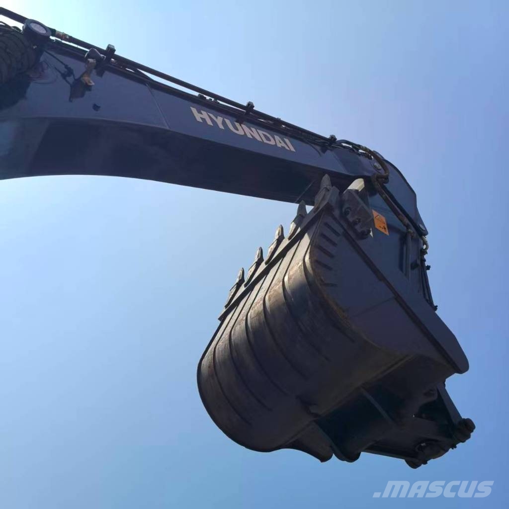 Hyundai Robex 305 LC-9 T Raupenbagger