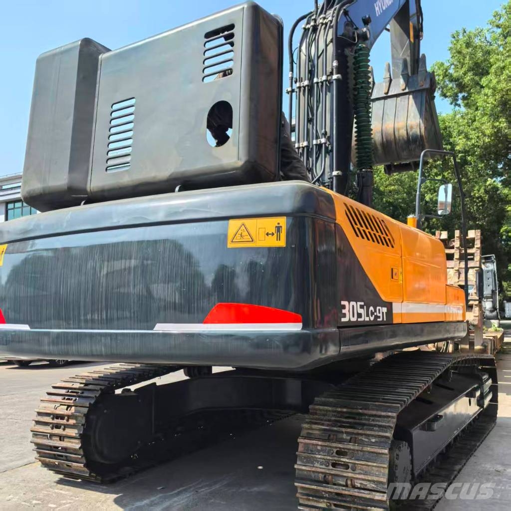 Hyundai Robex 305 LC-9 T Raupenbagger