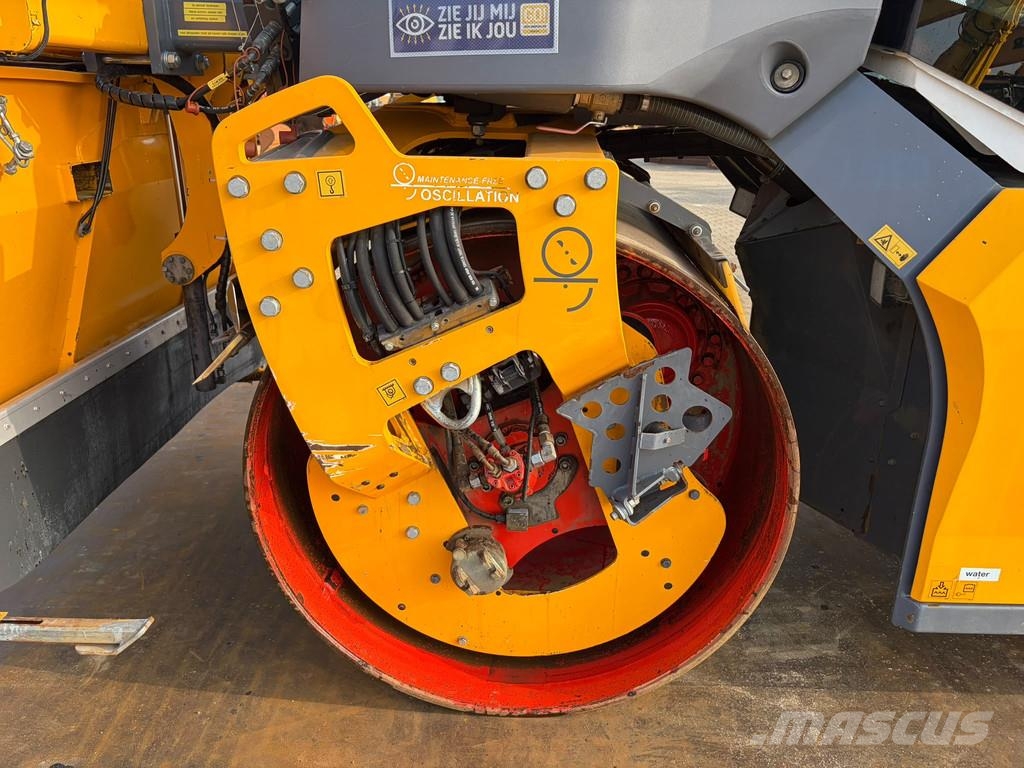 Hamm DV70i + Bomag splitter Rodillos de doble tambor
