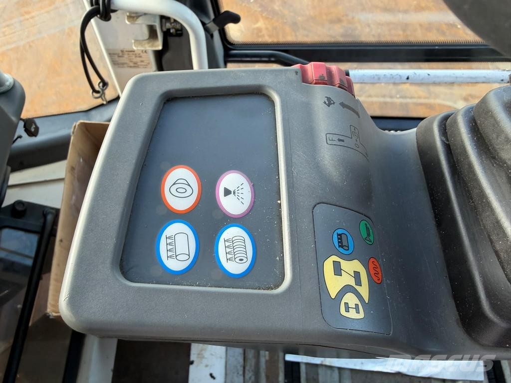 Hamm DV70i + Bomag splitter Rodillos de doble tambor