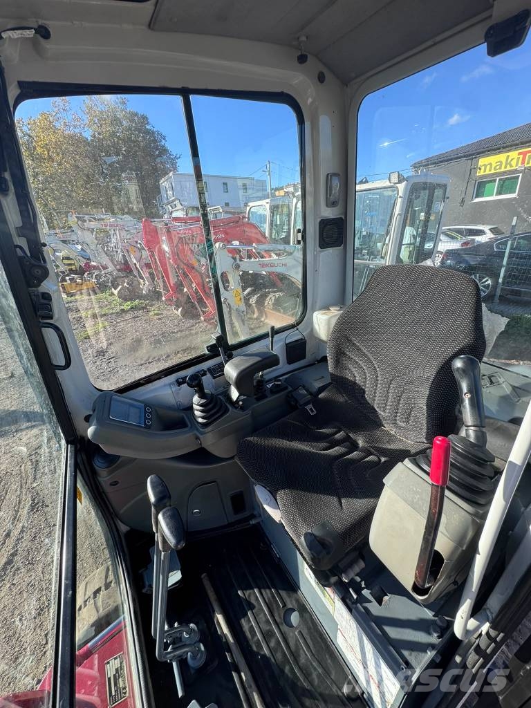 Takeuchi TB 216 حفارات صغيرة أقل من 7 طن (حفارات صغيرة)