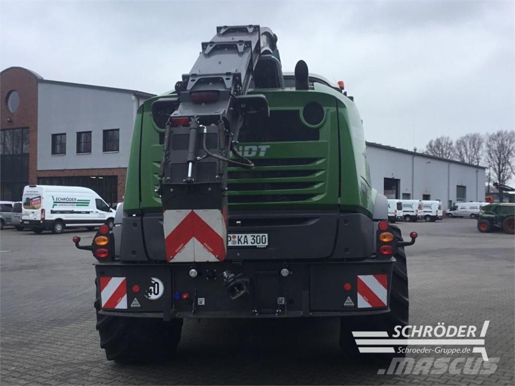 Fendt KATANA 650 GEN3 + KEMPER 375 PLUS علافات ذاتية الدفع
