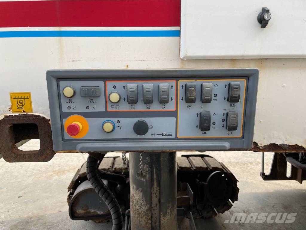 Wirtgen W 210 Asfalta dzesēšanas iekārtas