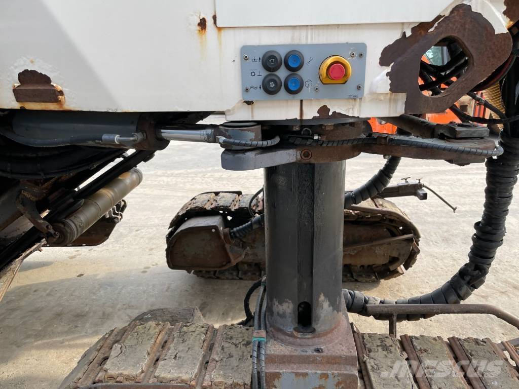 Wirtgen W 210 Asfalta dzesēšanas iekārtas