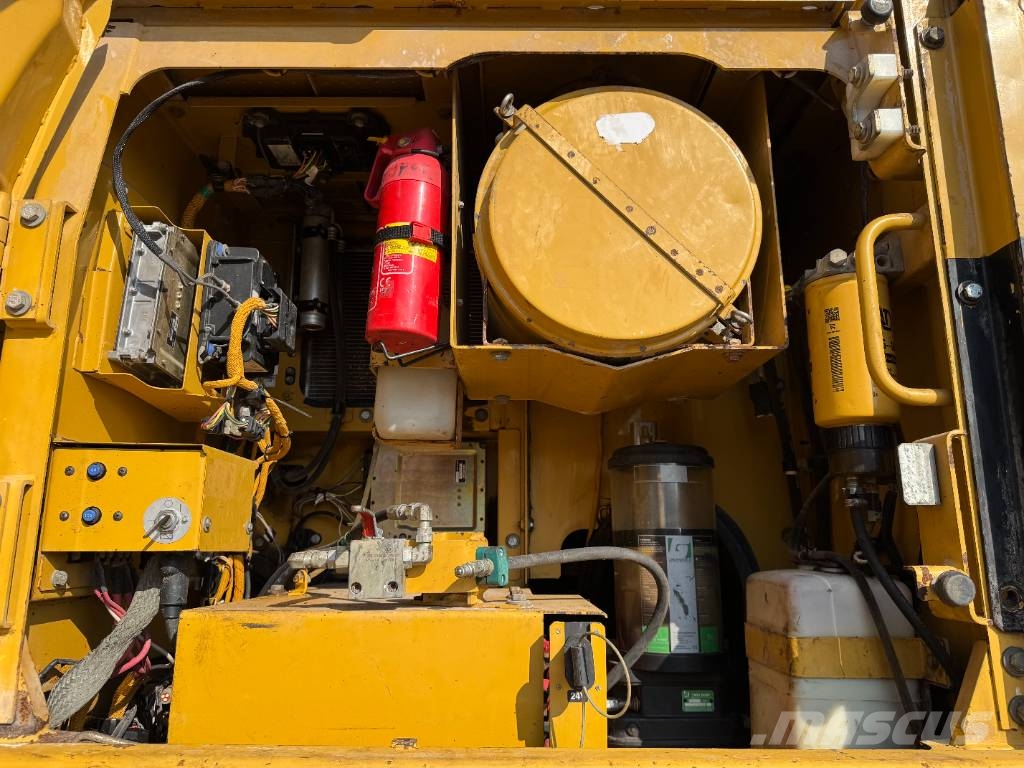 CAT 345C - Tilting Cabin / Adjustable Undercarriage 履帶式 挖土機/掘鑿機/挖掘機