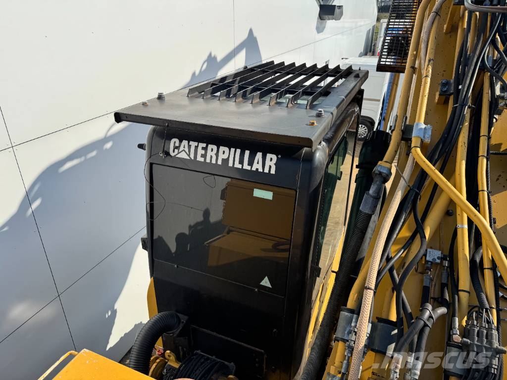 CAT 345C - Tilting Cabin / Adjustable Undercarriage 履帶式 挖土機/掘鑿機/挖掘機