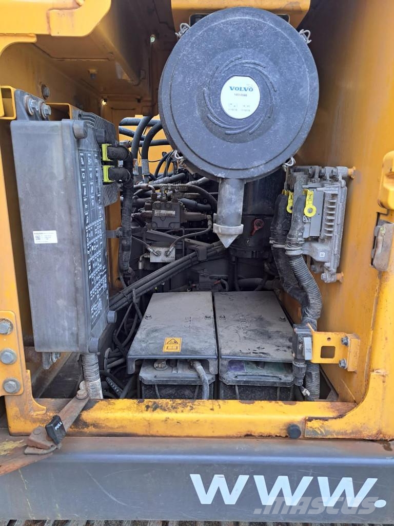 Volvo EC220EL Beltegraver