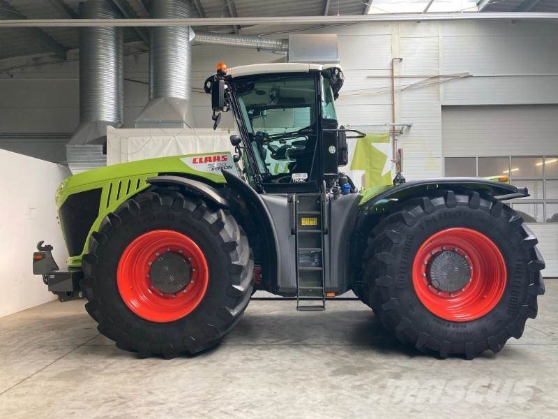 CLAAS XERION 5000 TRAC 트랙터