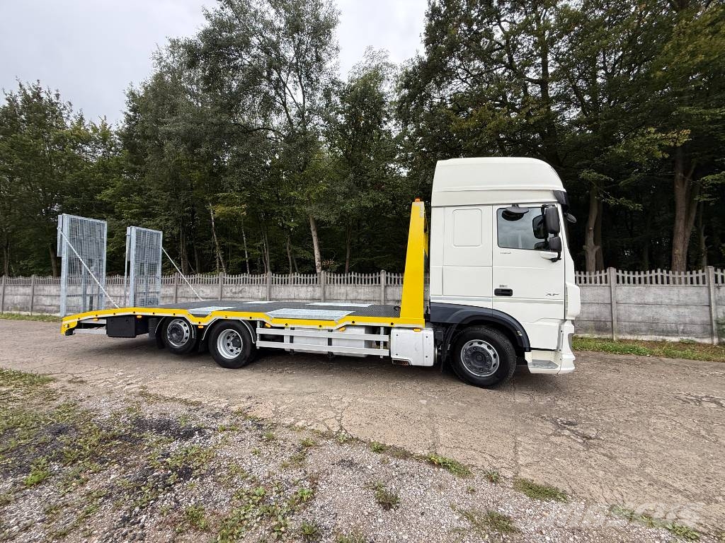 DAF XF 106.480 Kamioni sa ravan platformom / vitlom
