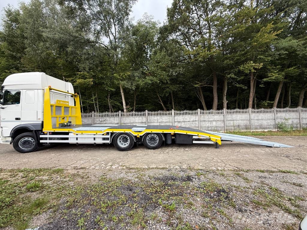 DAF XF 106.480 Kamioni sa ravan platformom / vitlom