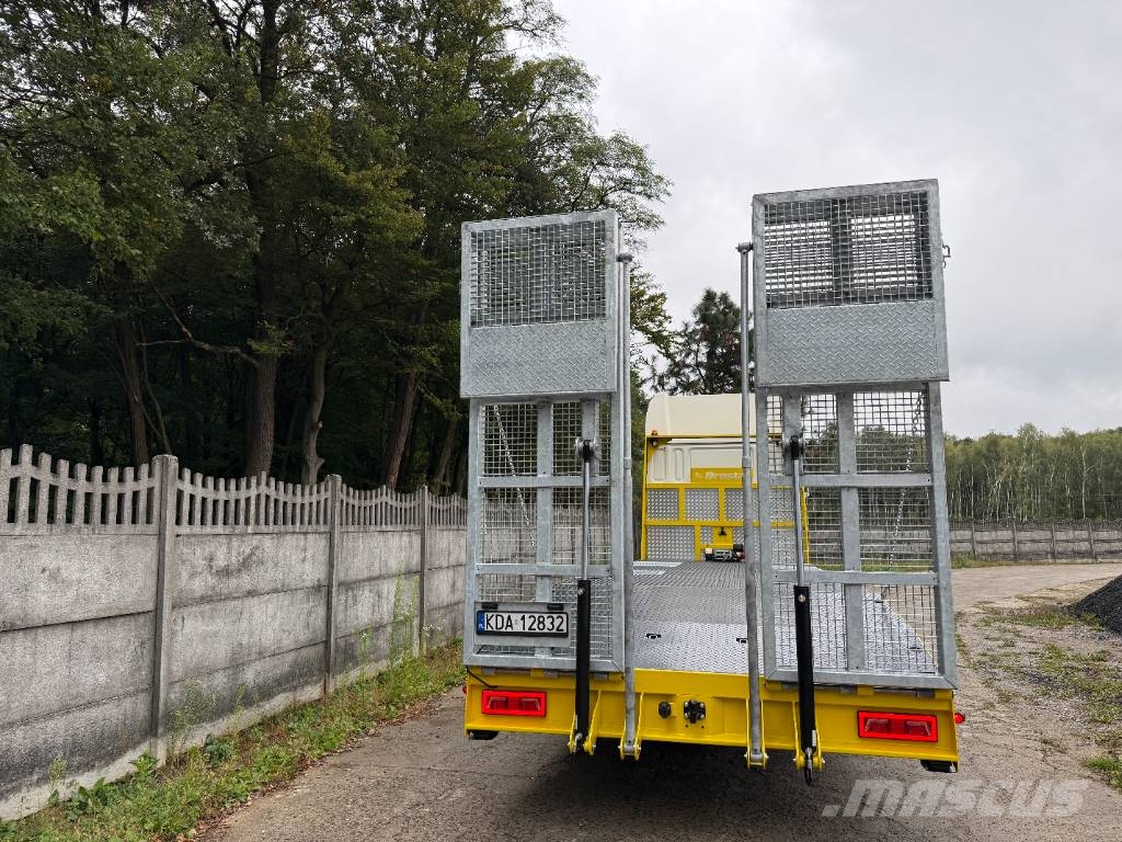 DAF XF 106.480 Kamioni sa ravan platformom / vitlom