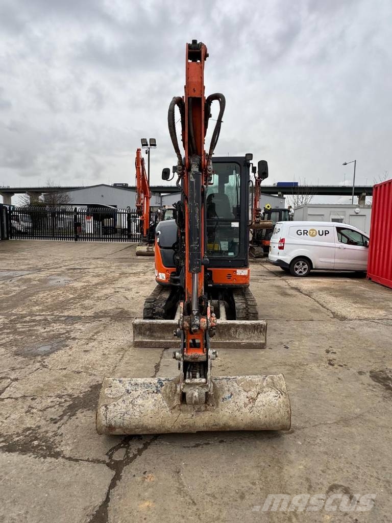 Hitachi ZX 33 U-6 Miniescavadeiras < 7t (Mini escavadeiras)
