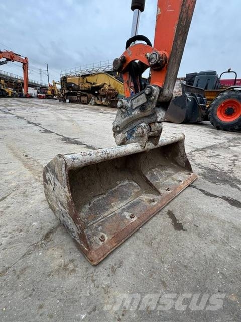 Hitachi ZX 33 U-6 Miniescavadeiras < 7t (Mini escavadeiras)