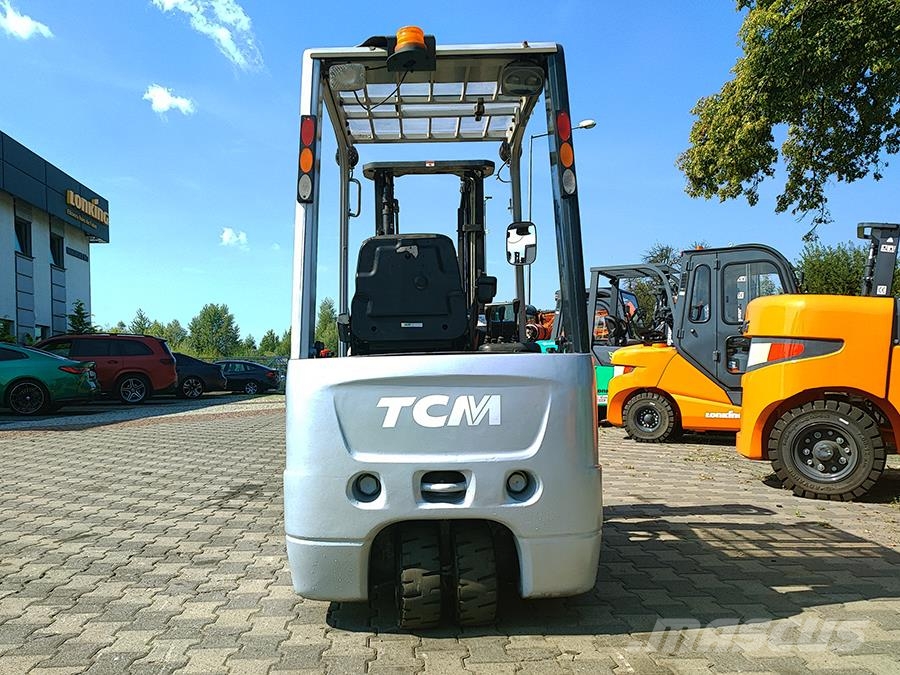 TCM AG1N1L16H شاحنات ذات رافعات شوكية تعمل بالكهرباء