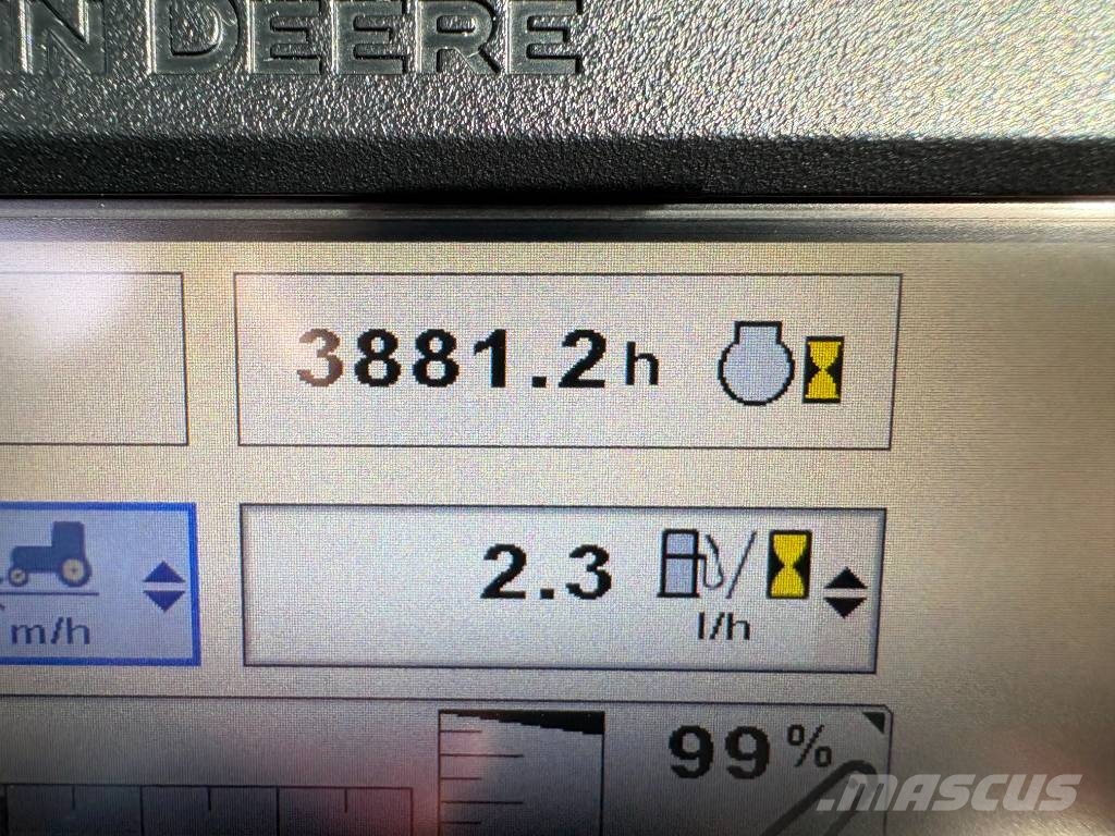 John Deere 6105 R Traktorer