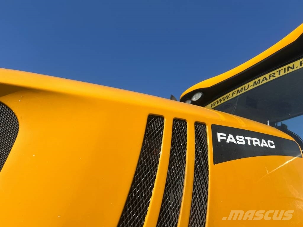 JCB Fastrac 3230 XTRA Traktorid