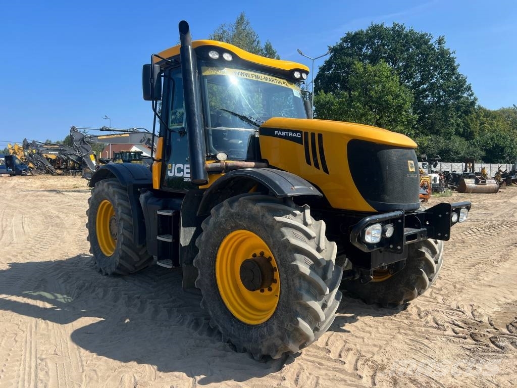 JCB Fastrac 3230 XTRA Traktorid