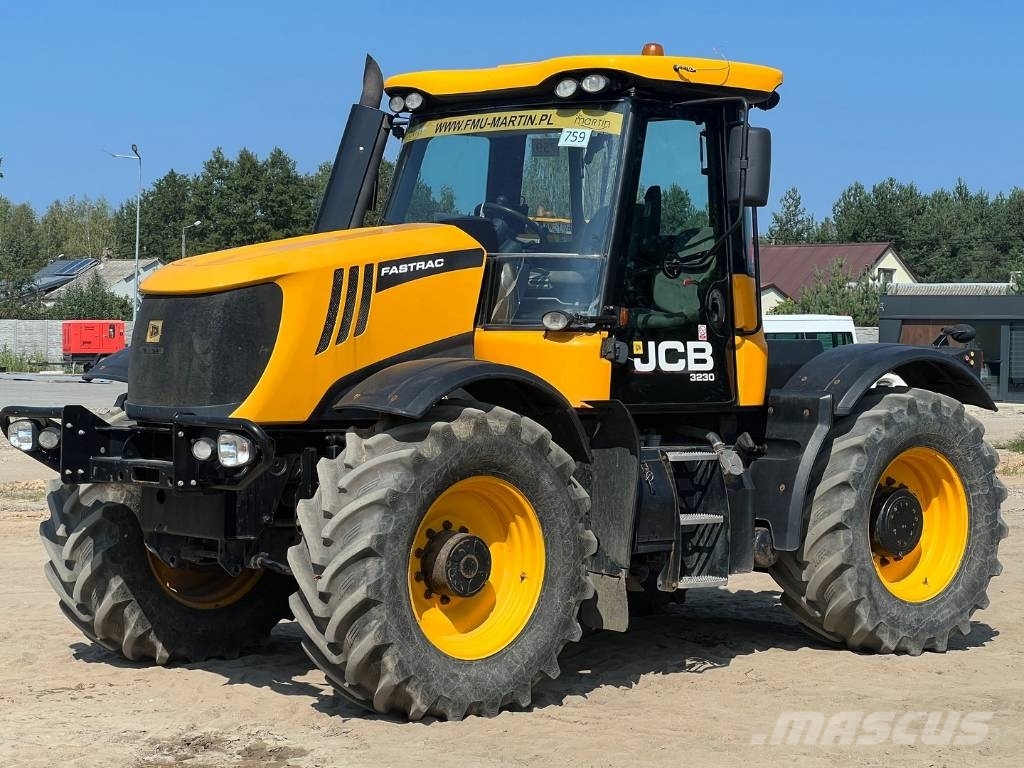 JCB Fastrac 3230 XTRA Traktorid