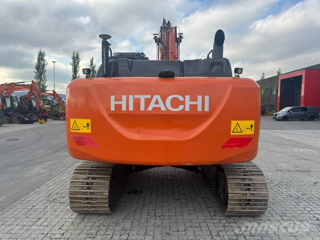 Hitachi ZX 210 LC-6 Гусеничные экскаваторы
