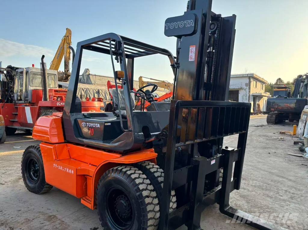 Toyota 70 Telescopic handlers