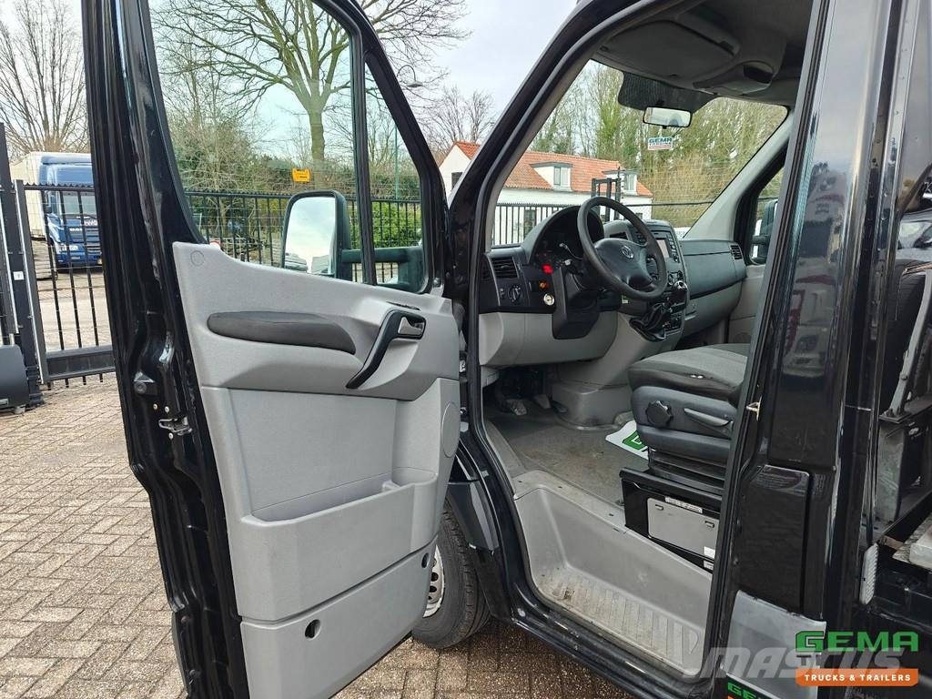 Volkswagen Crafter 2.0 TDI 4x2 Euro5M - BE-Trekker - Navi - 1 Andere Transporter